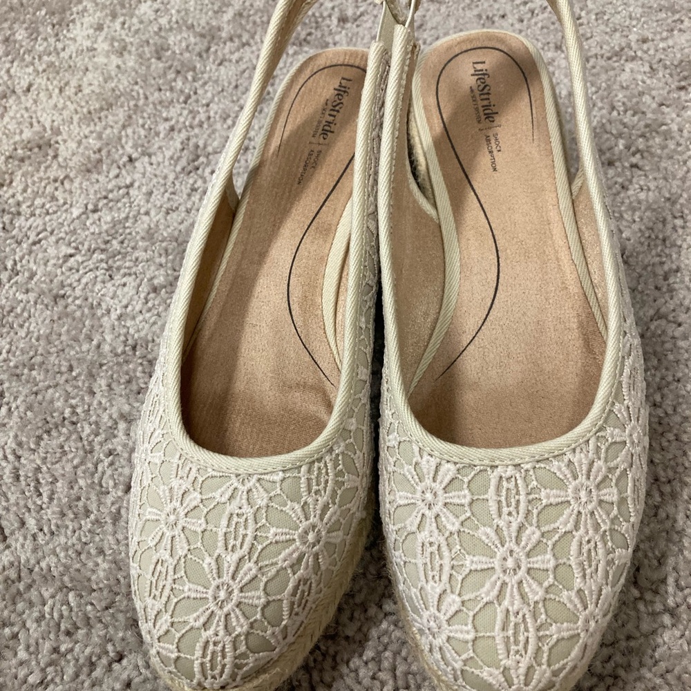 Life Stride Cream Lace Espadrilles